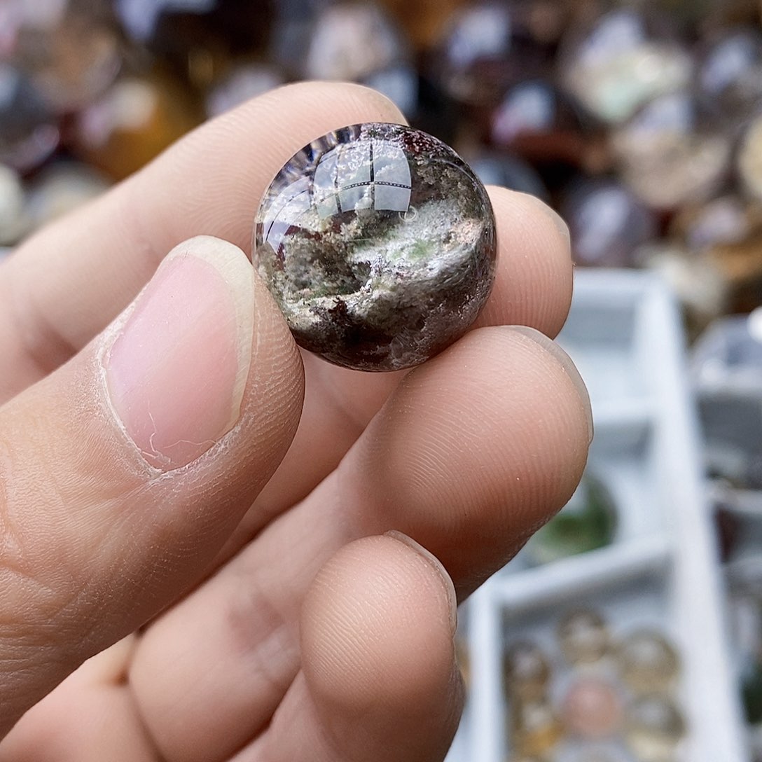 天然水晶透亮光泽未镶嵌水晶周*气