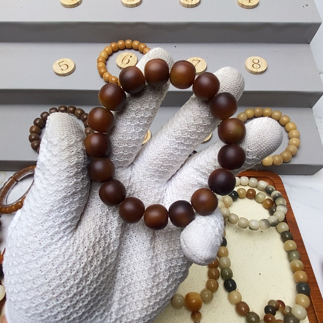 咛***吖菩提根/象牙果吊坠