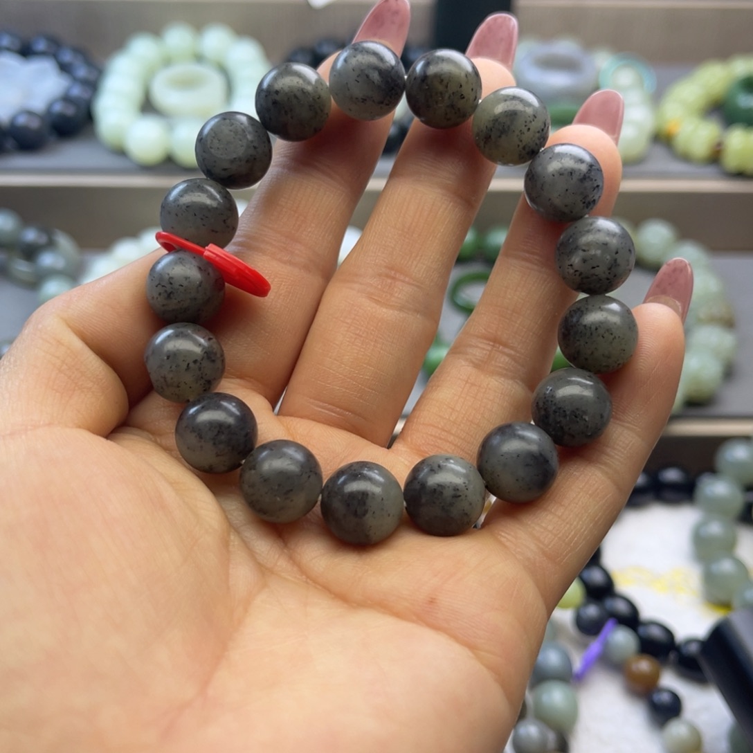 未镶嵌和田玉手串