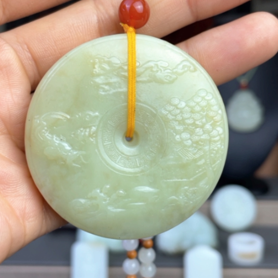 【闪购商品】和田玉颈饰未镶嵌