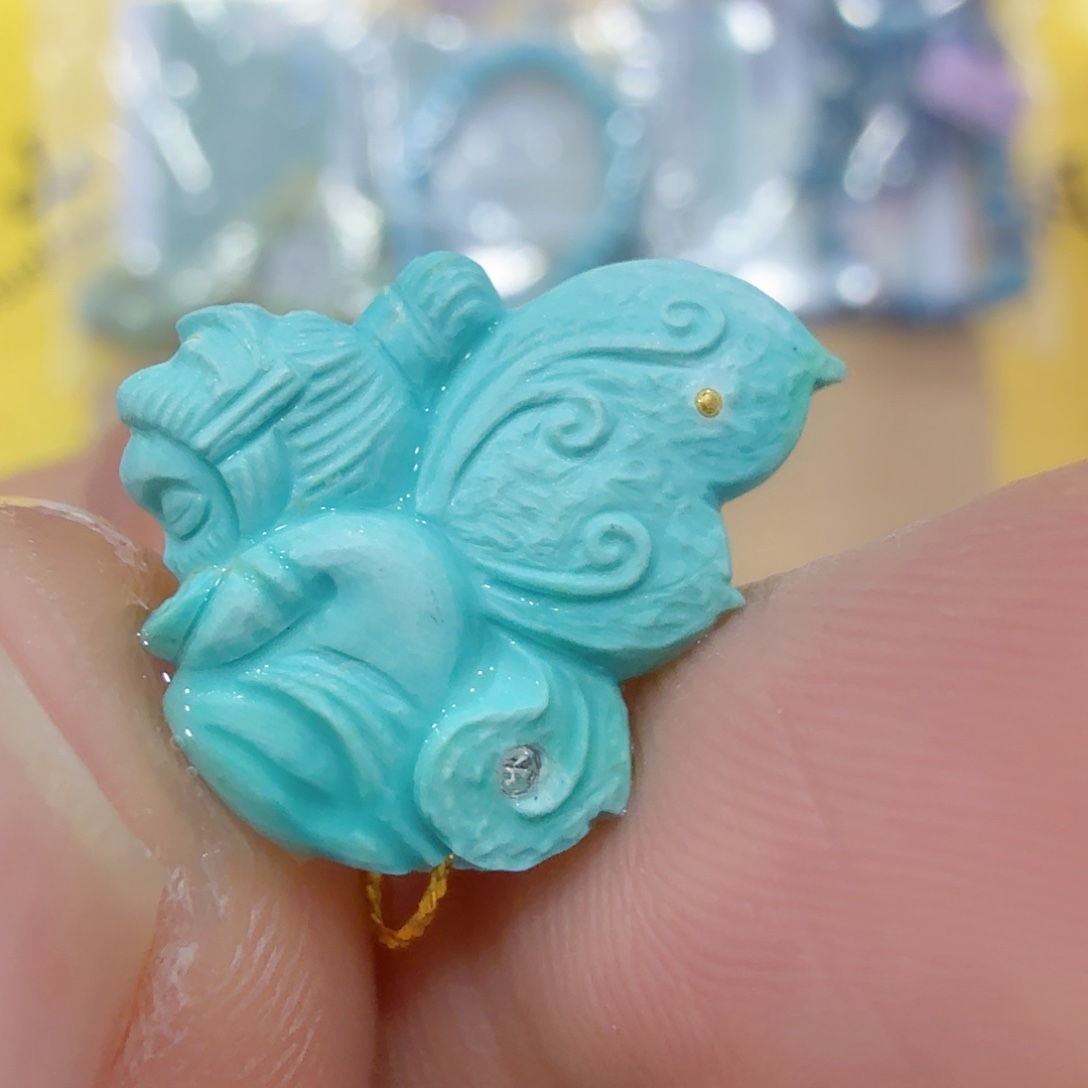 绿松石未镶嵌珠宝奇石