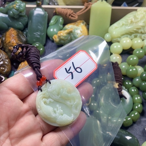 未镶嵌蛇纹石玉手链