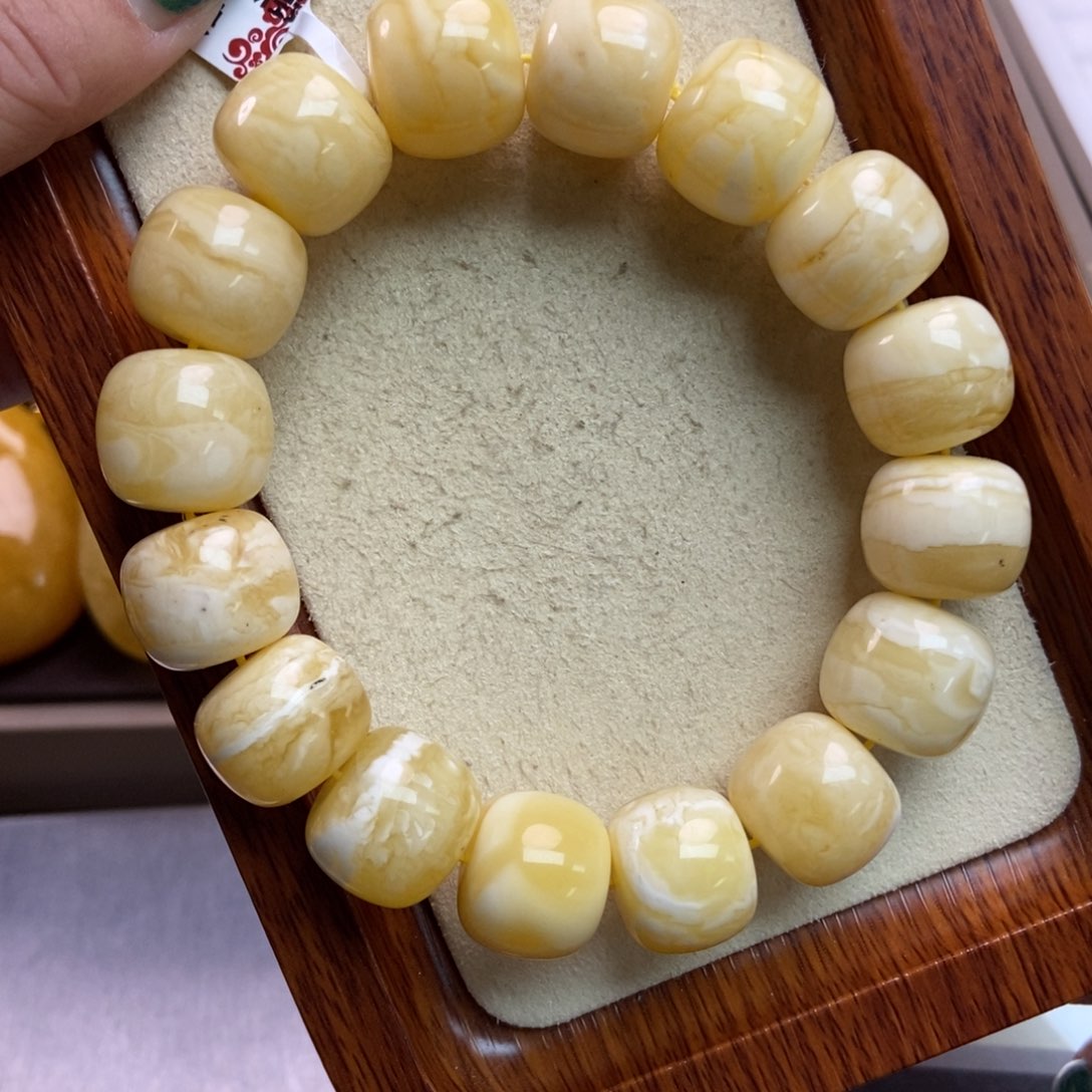 琥珀珠宝奇石未镶嵌32