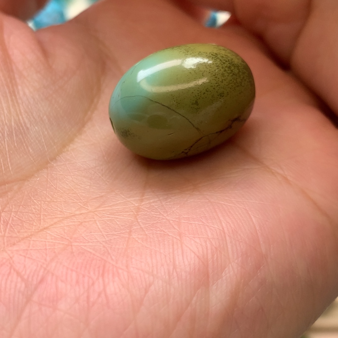 次***尼绿松石未镶嵌珠宝奇石