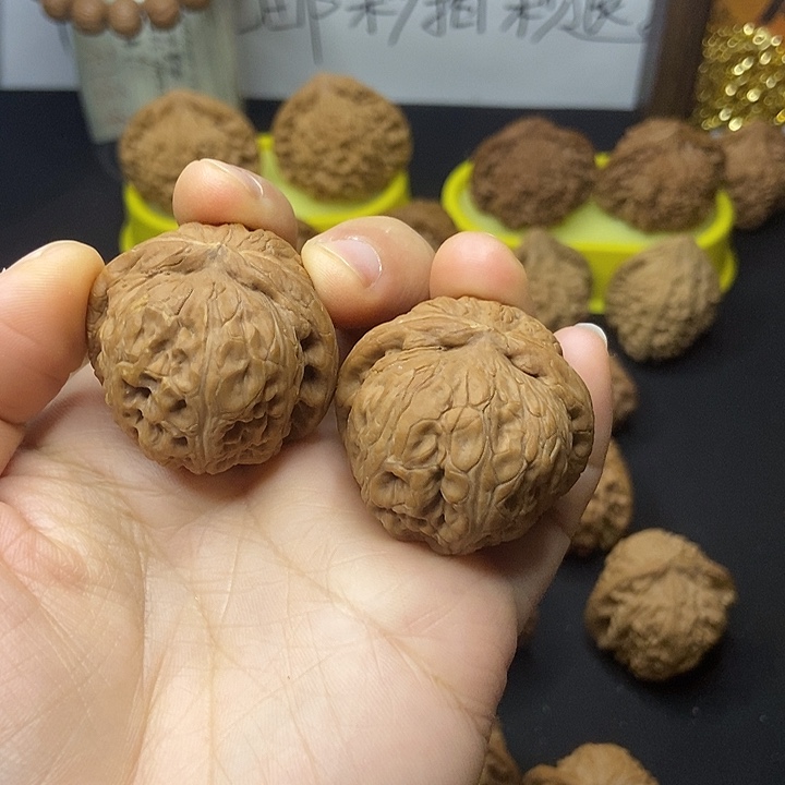 文玩核桃       元宝