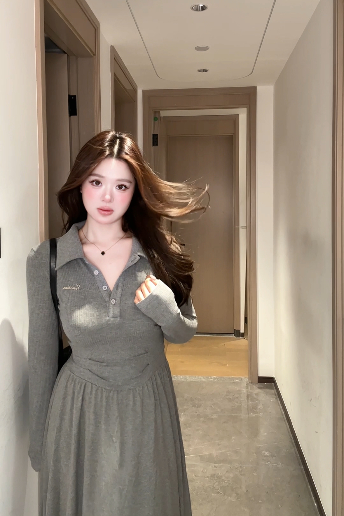 【少量现现】微胖mm温柔风收腰显瘦连衣裙女长裙气质针织长袖大摆裙