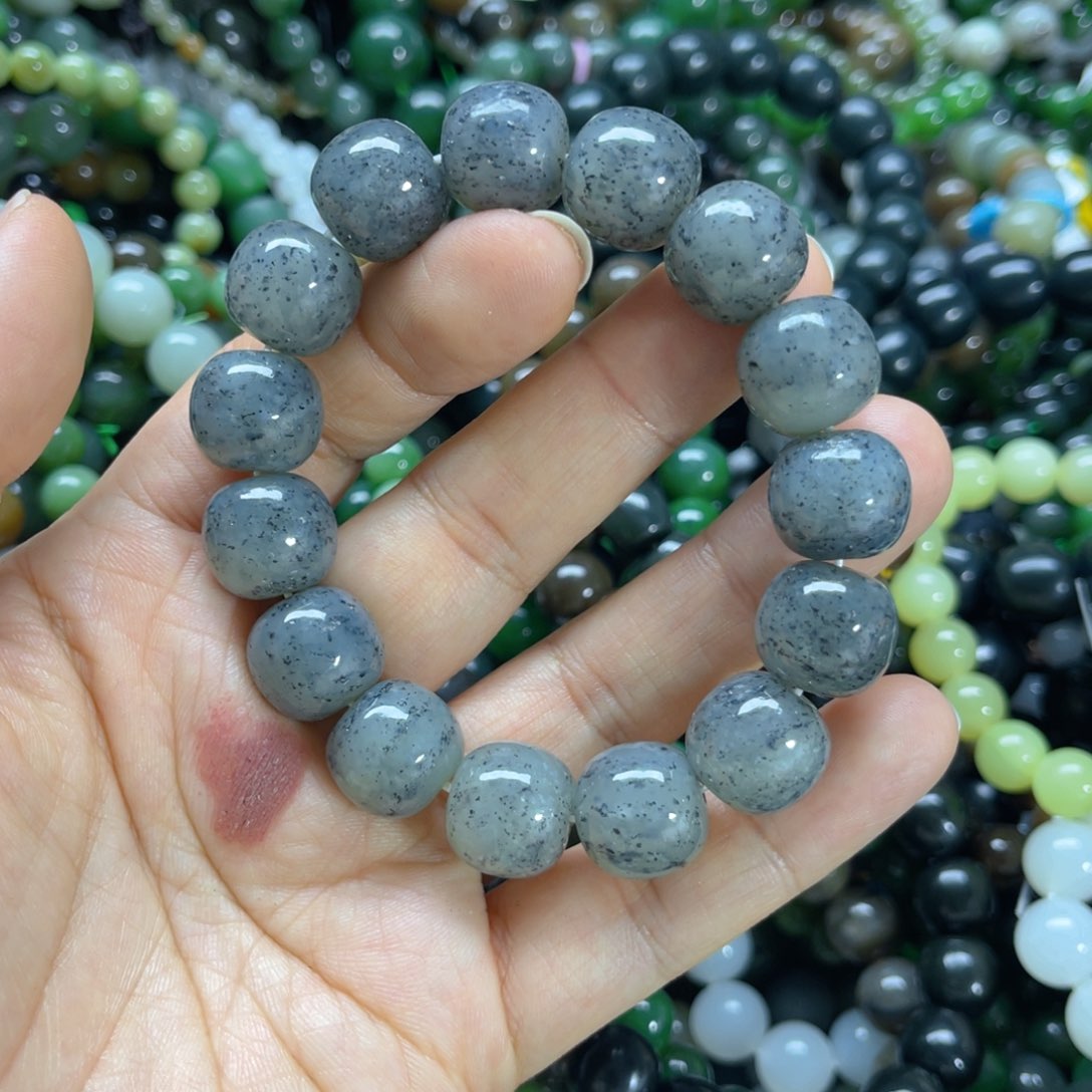 未镶嵌手链和田玉