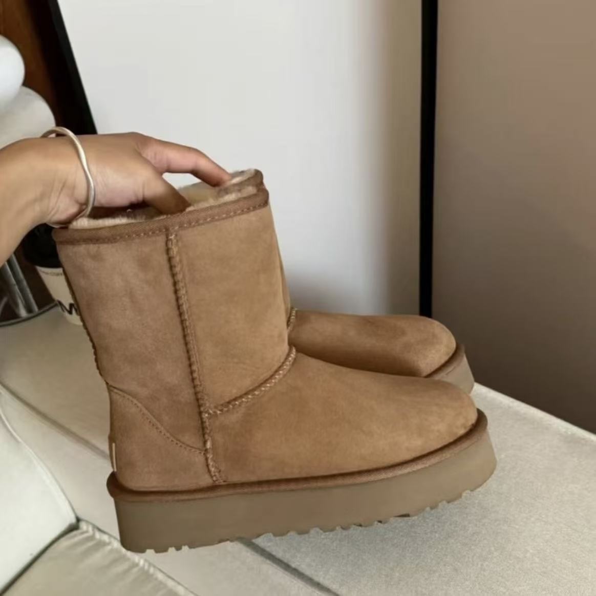 桑坡纯原经典中筒雪地靴加绒加厚休闲百搭女鞋