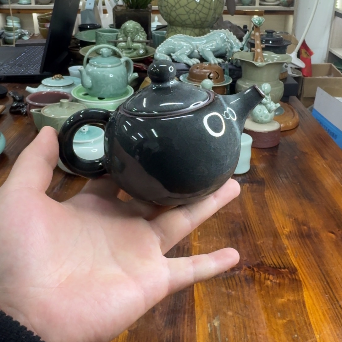 小仲龙泉青瓷微瑕6246