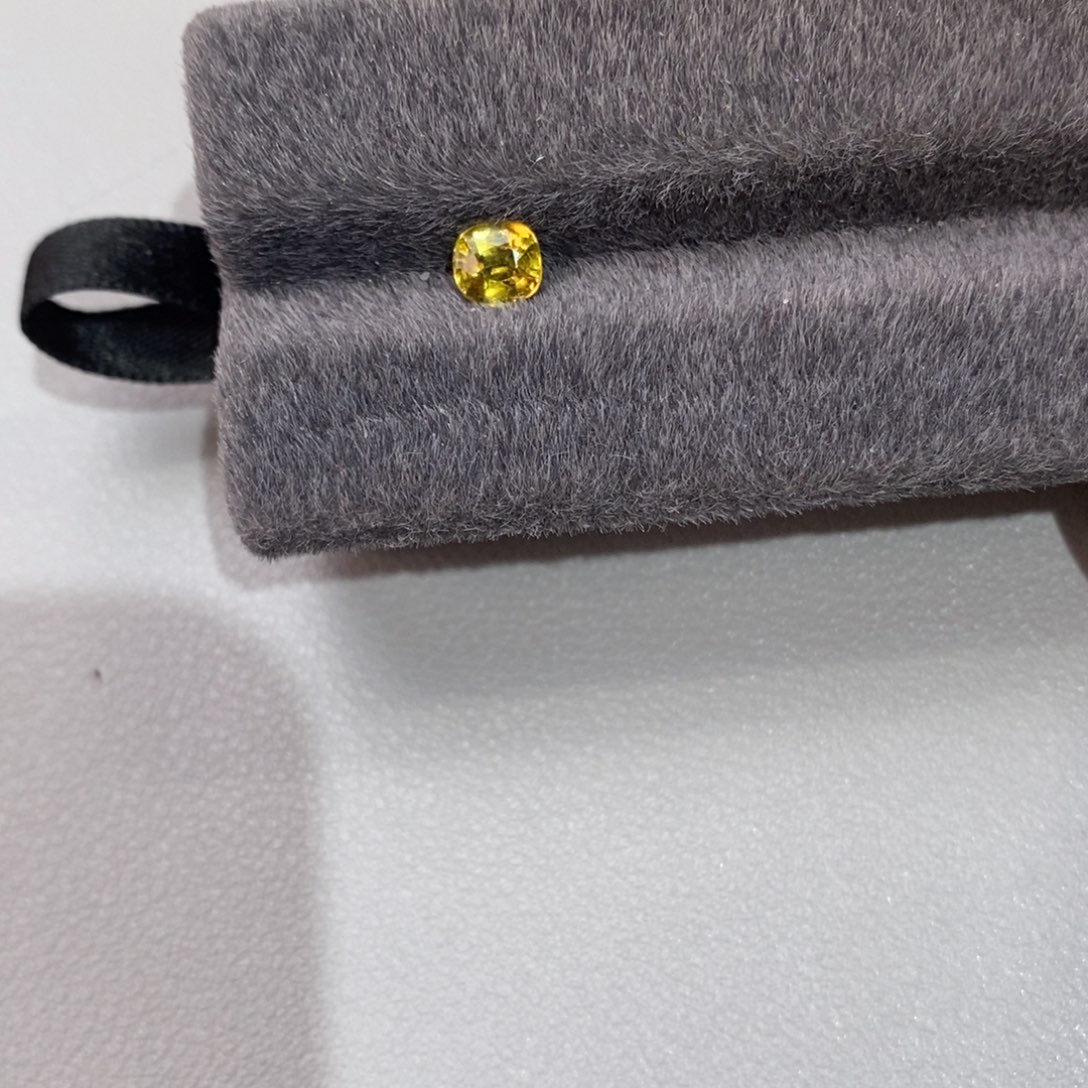 石榴石裸石未镶嵌h*0.71克拉