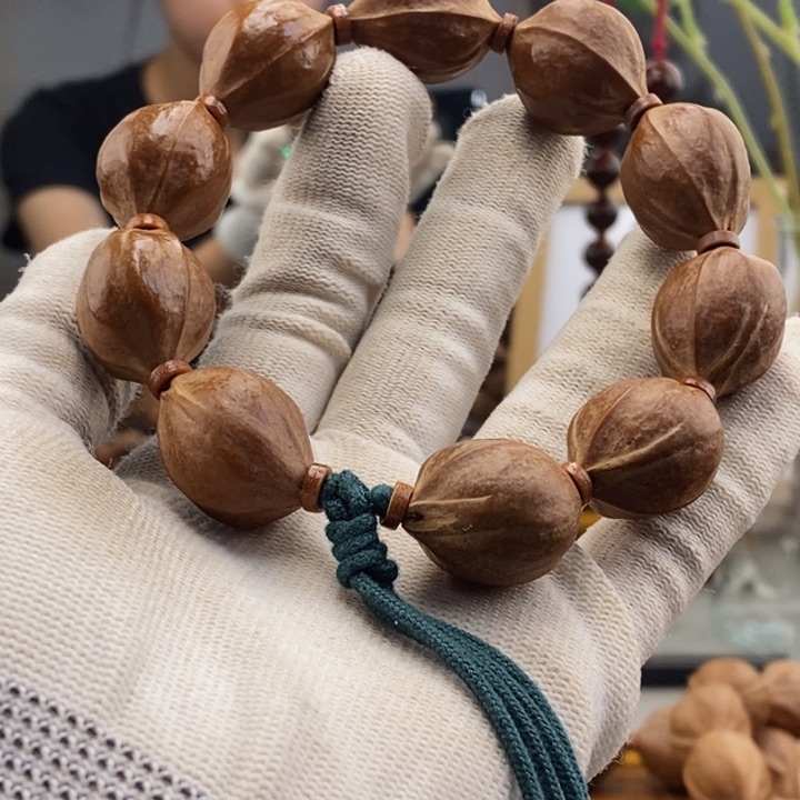 吊坠橄榄核?**?梅林铁