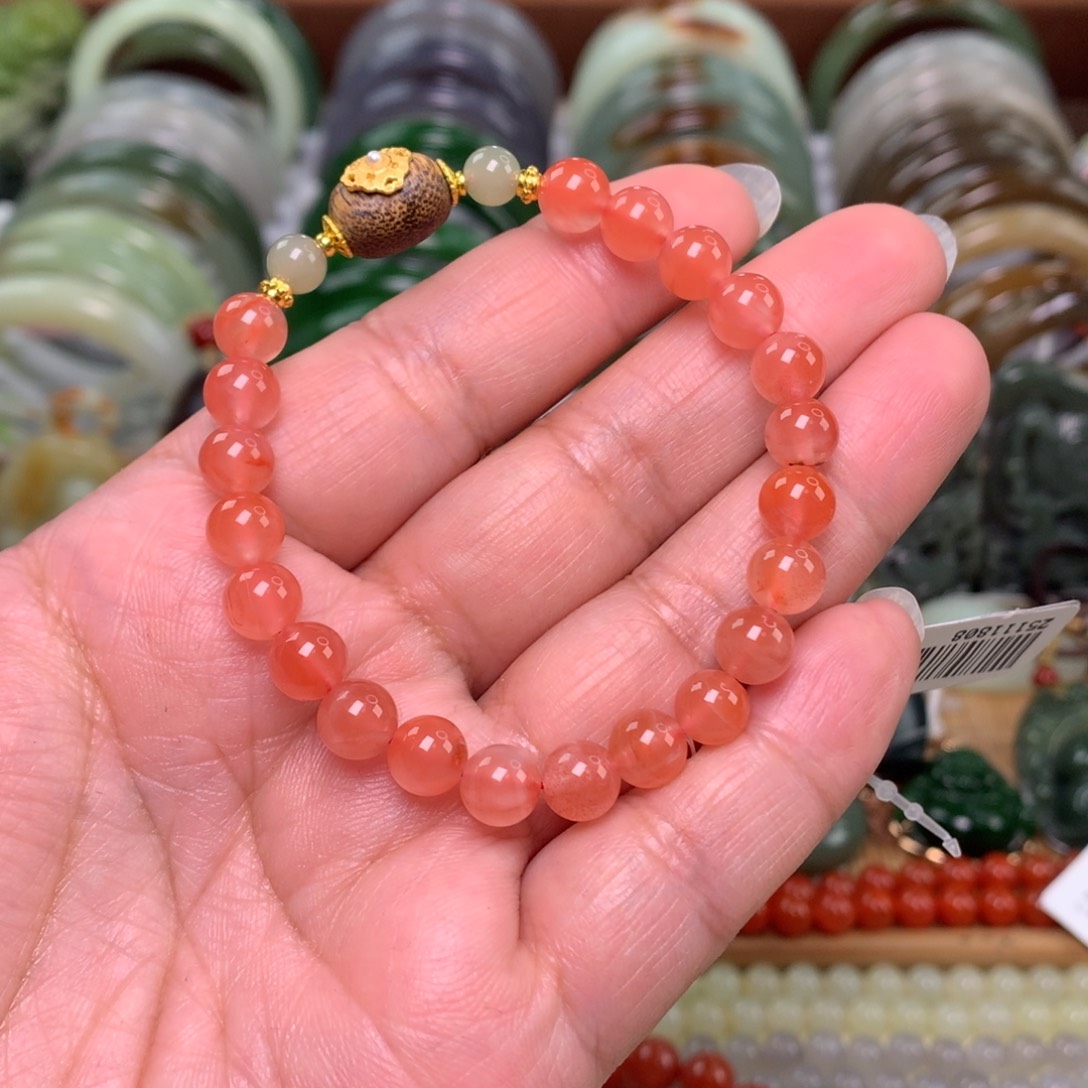 南红玛瑙未镶嵌手链卡0.7