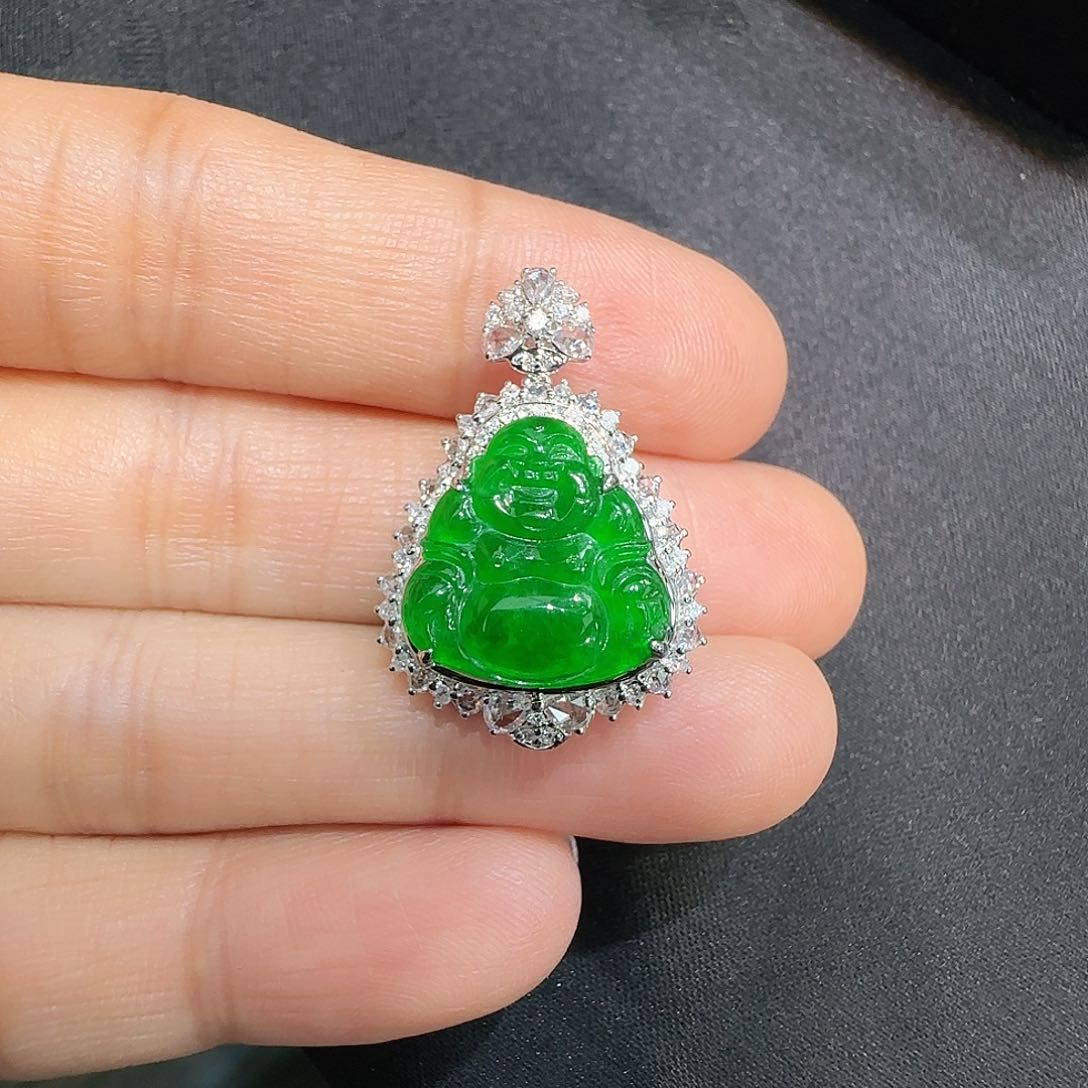 翡翠吊坠(不含链)18K金镶嵌