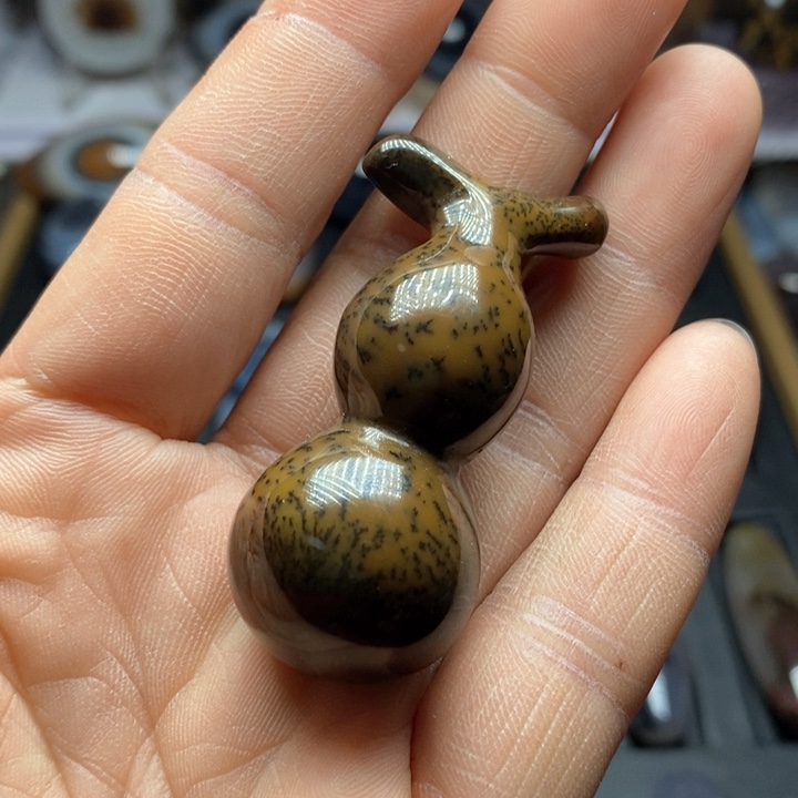 未镶嵌玛瑙/玉髓珠宝奇石