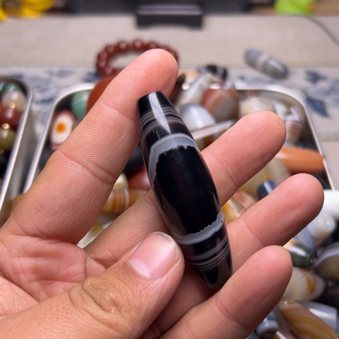 玛瑙/玉髓颈饰合金