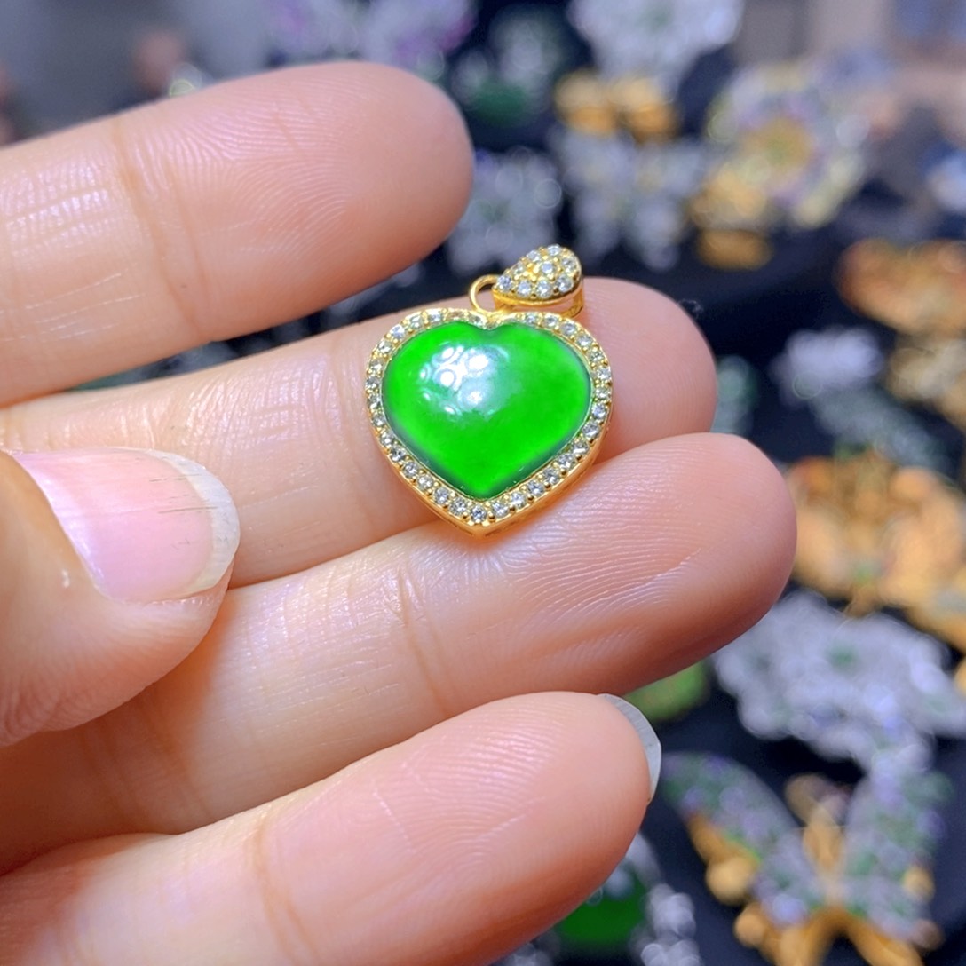 翡翠耳钉银S925镶嵌天然翡翠
