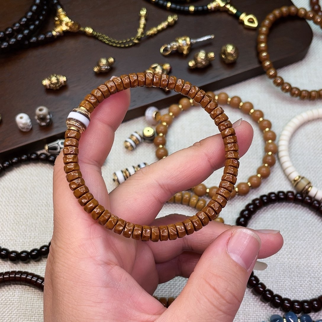 如***幻紫金鼠吊坠鼠无相啊啊啊啊啊啊啊啊