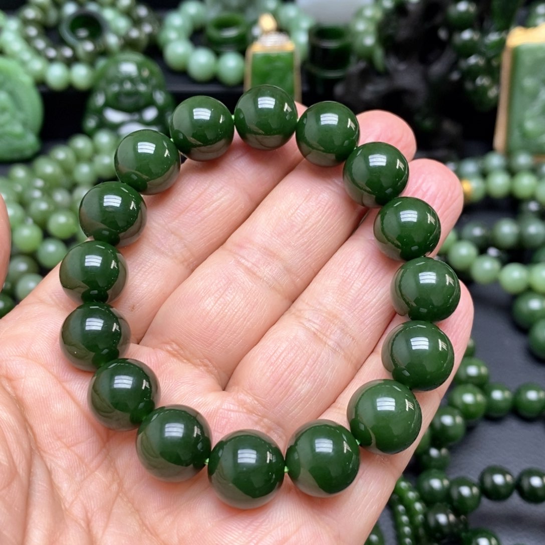 和田玉（碧玉）手串未镶嵌三****a