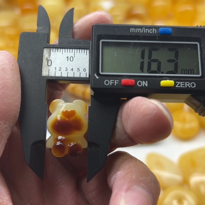 琥珀（矿物珀）未镶嵌裸石