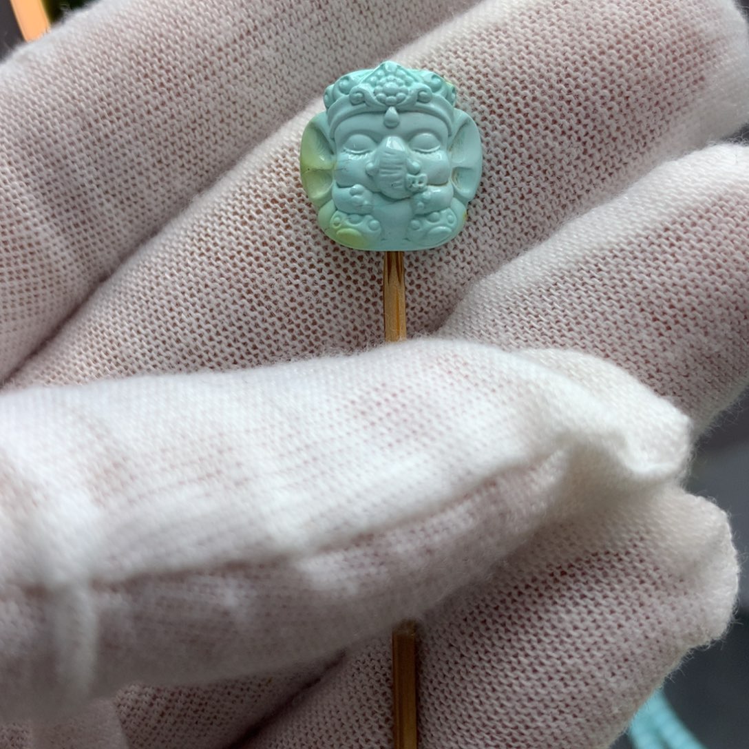 绿松石挂件未镶嵌