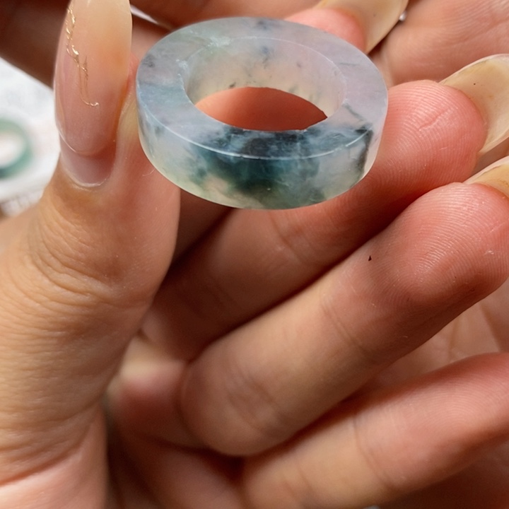 翡翠戒指未镶嵌醉*翡翠戒指