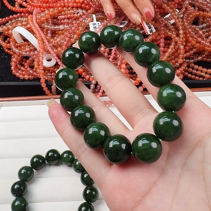 和田玉（碧玉）碧玉手串卡15未镶嵌