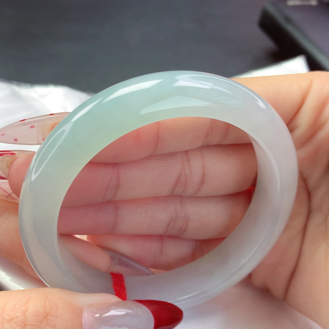 【闪购商品】翡翠手镯未镶嵌a 197003