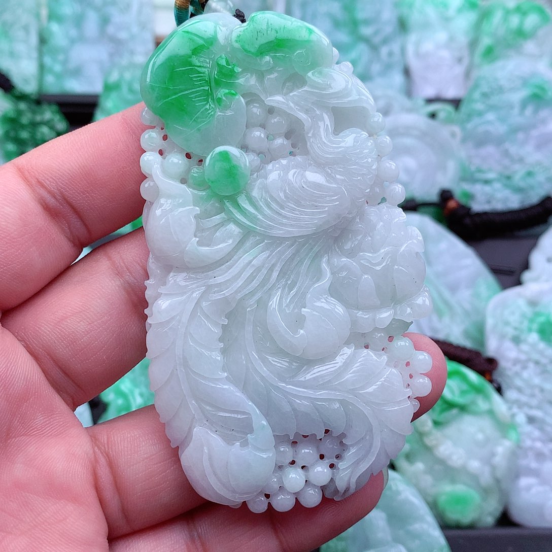 翡翠吊坠(不含链)未镶嵌