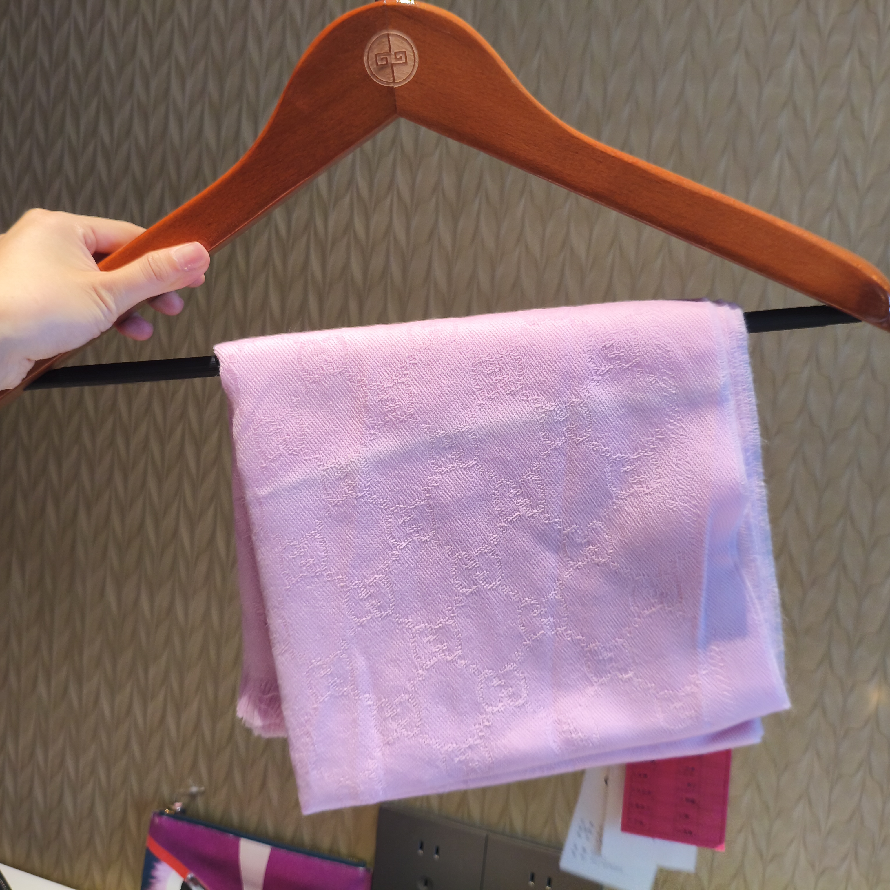 未使用 GUCCI/古驰 包展专属 Gucci古驰粉色围巾