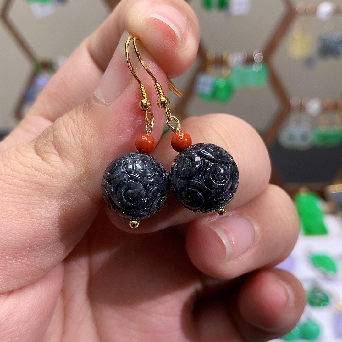 未镶嵌翡翠耳饰天然翡翠耳饰