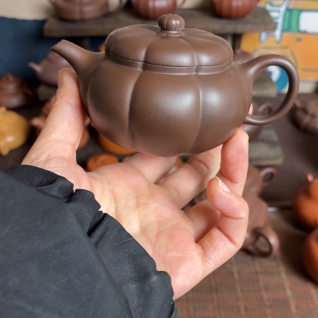茶壶紫砂紫砂壶。 