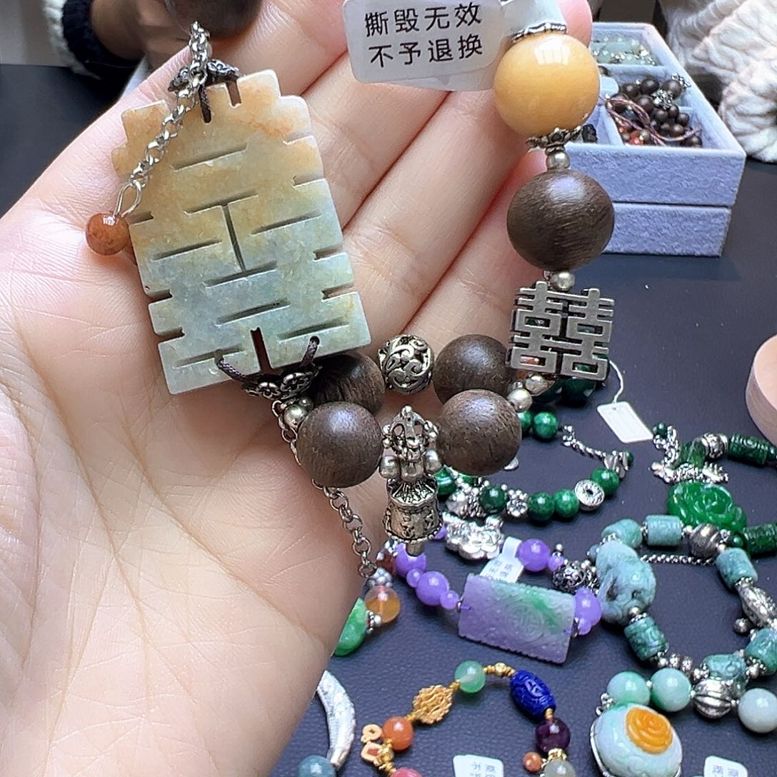 翡翠未镶嵌手链99