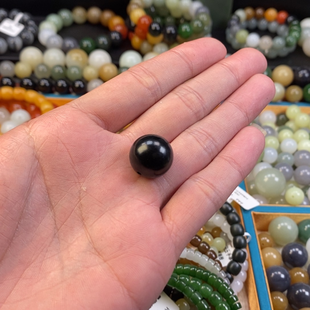 和田玉手串未镶嵌卡16黑青单珠