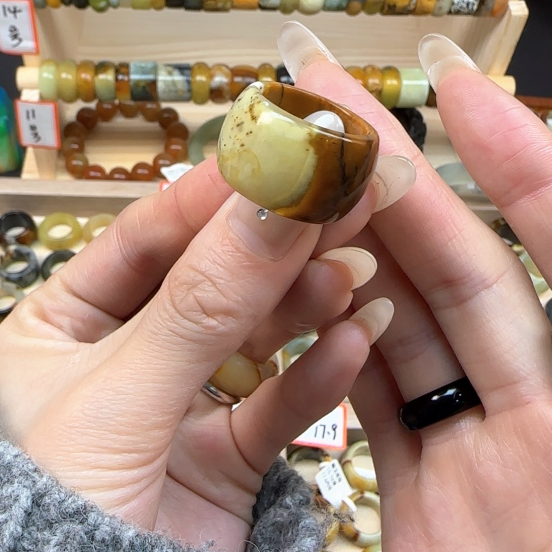 蛇纹石玉岫玉内径18合金郑*.