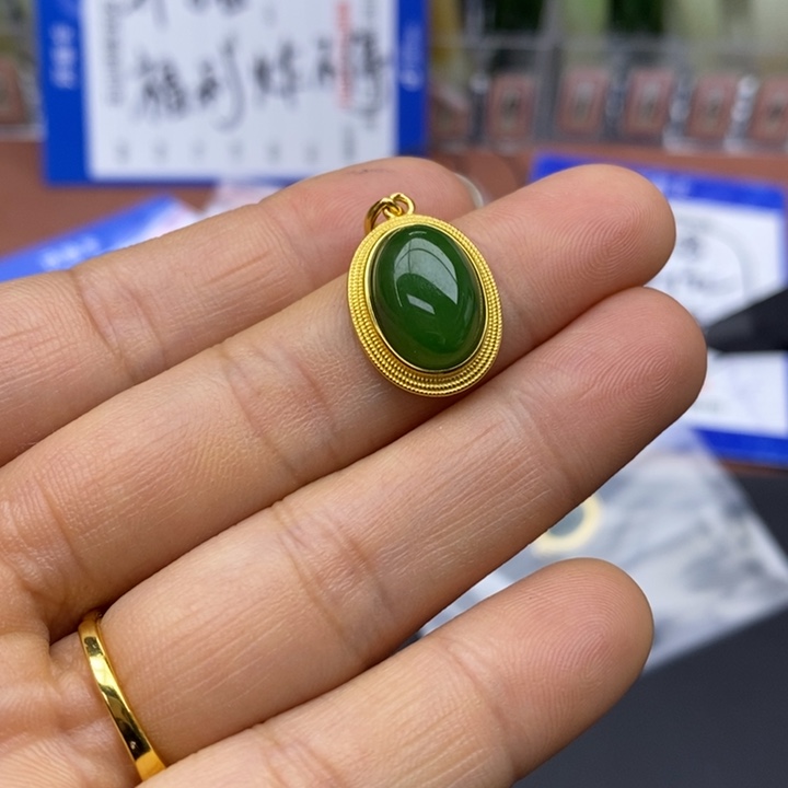 掌***珠和田玉银S925镶嵌挂件