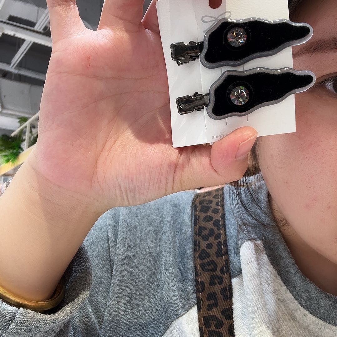 非金属黑色无痕云朵