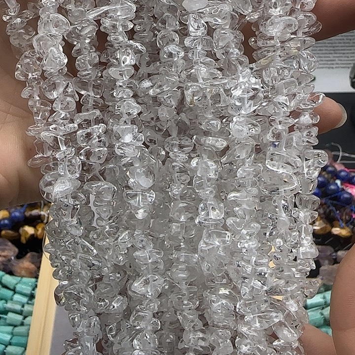 合金查罗石珠宝半成品白水晶碎石一条