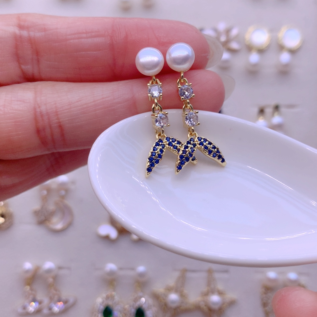 淡水珍珠耳饰合金