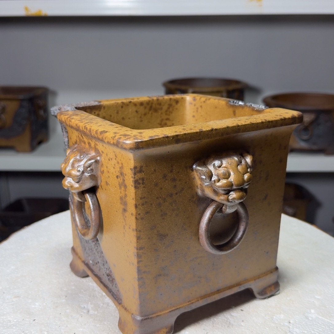 渡***人紫砂花盆紫砂花盆