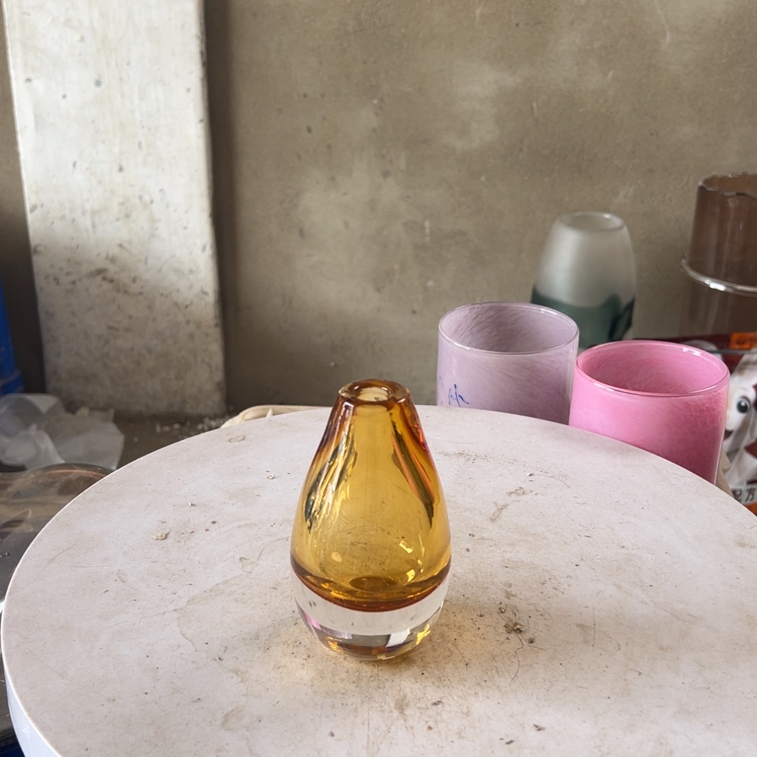 弘扬琉璃花器微瑕高度12