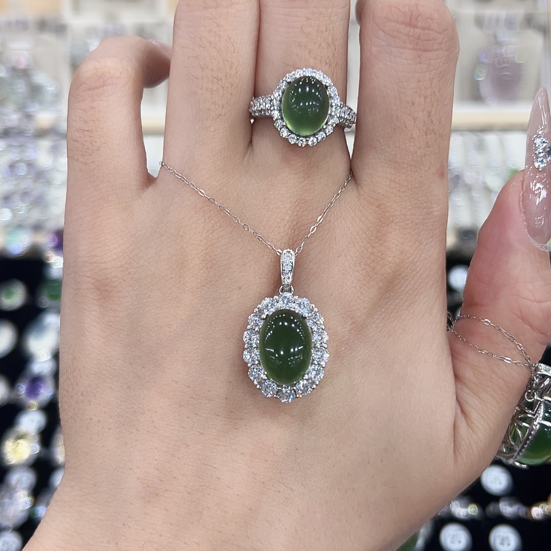 星****岫玉银S925镶嵌戒指