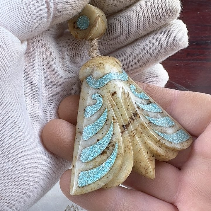 和田玉挂件未镶嵌人***！