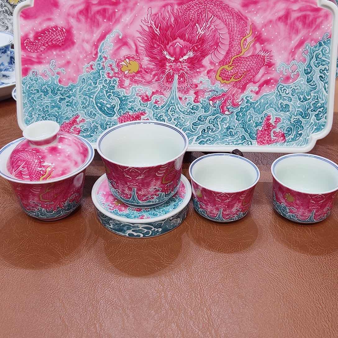 摆件景德镇市和上海浦东新区的部分地区