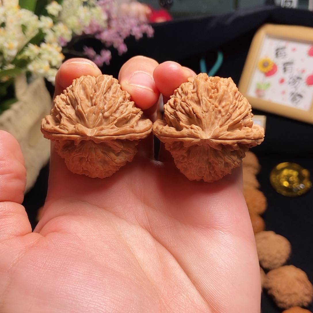 吊坠文玩核桃42三角白全品