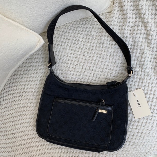 95新 GUCCI/古驰 95新古驰黑色手提包65507292