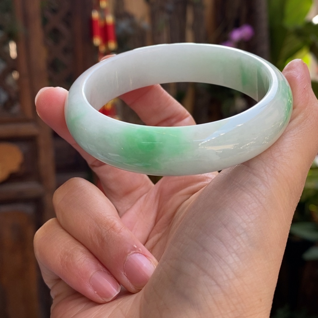 未镶嵌手镯翡翠57圈