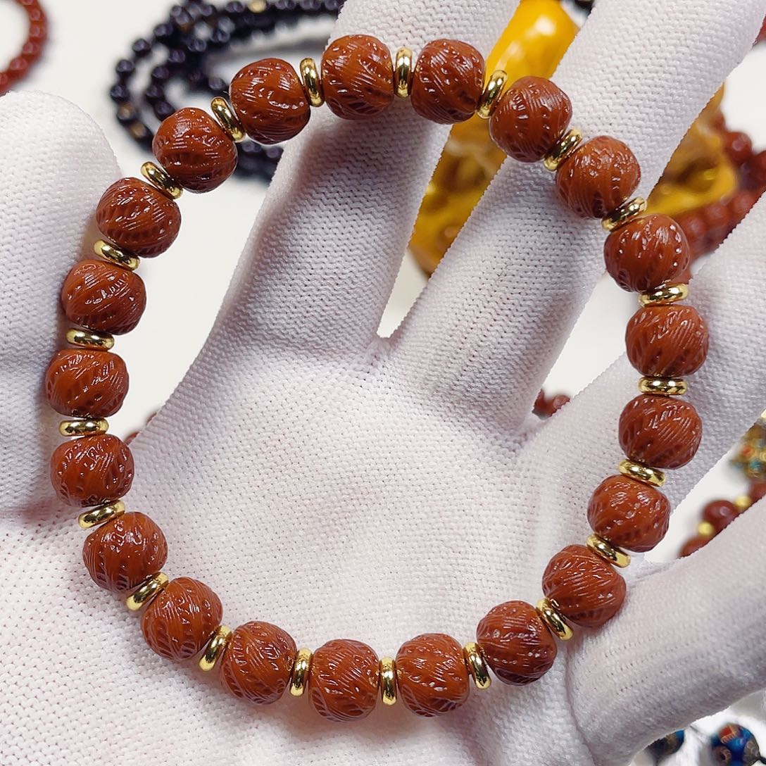 .***独猴头核桃吊坠猴头