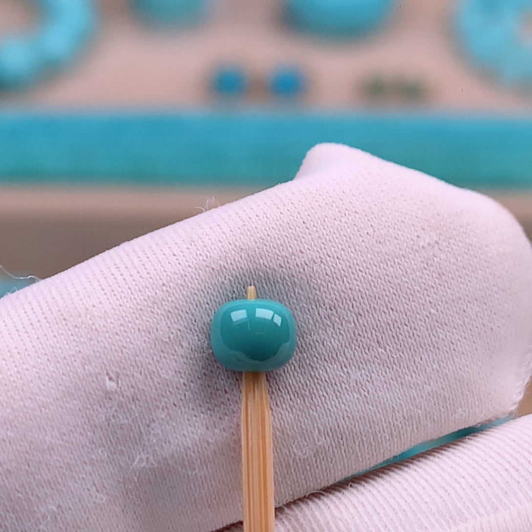 绿松石未镶嵌珠宝奇石4.8mm