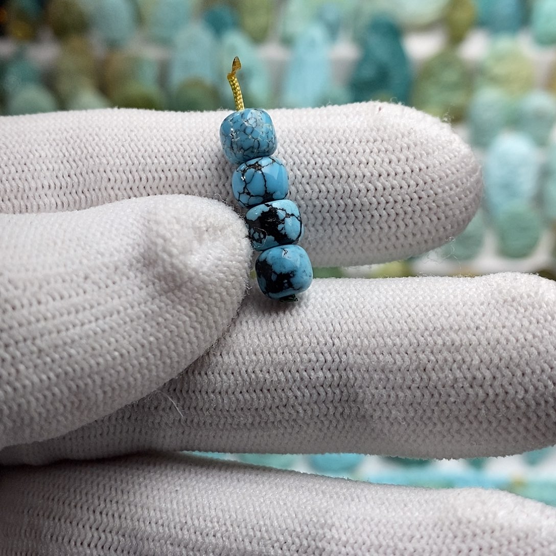 绿松石绿松石未镶嵌