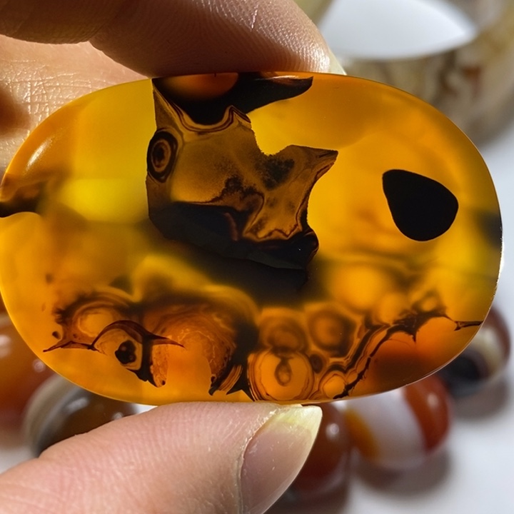 玛瑙/玉髓颈饰未镶嵌